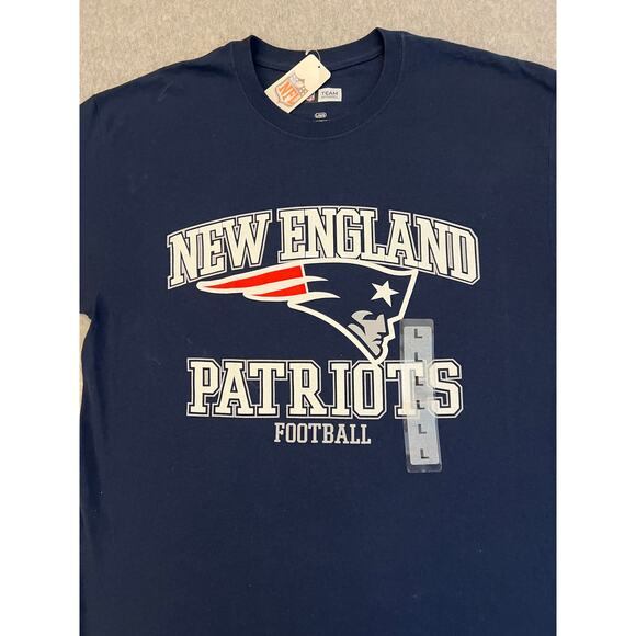 NFL Team Apparel New England Patriots T-Shirt Men's Large Blue Football Tee NWT - Picture 2 of 11